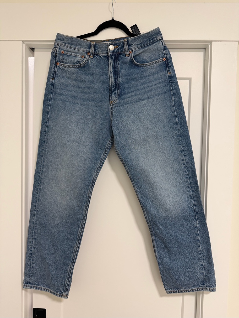 Classic High-Rise Zara Women's Blue Jeans